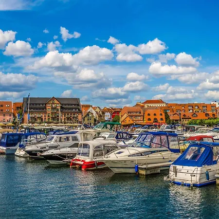 Daire Gaenseblume - Charmante Mit Terrasse Und Garten Waren (Mueritz)